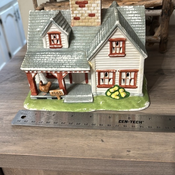 PRE OWNED PartyLite FarmHouse TeaLight Candle Holder Eggs for Sale Chicken - Picture 11 of 13